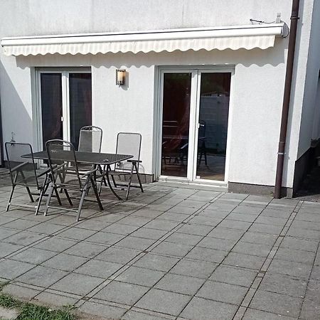 Julia'S Monteur Oase - Premium Apartment Exklusiv Fuer Solo-Reisende Еннепеталь Екстер'єр фото
