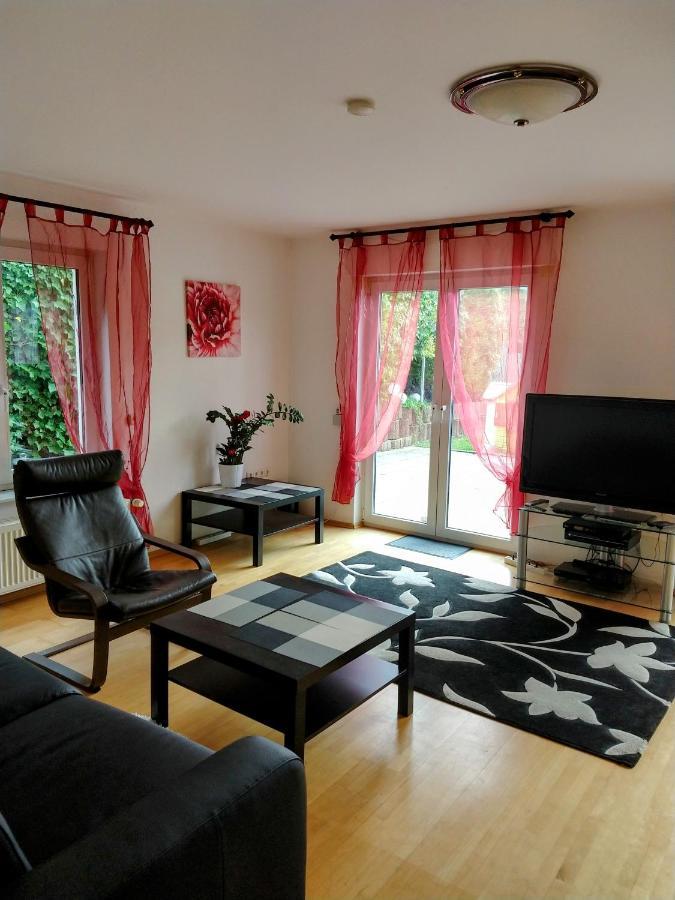 Julia'S Monteur Oase - Premium Apartment Exklusiv Fuer Solo-Reisende Еннепеталь Екстер'єр фото